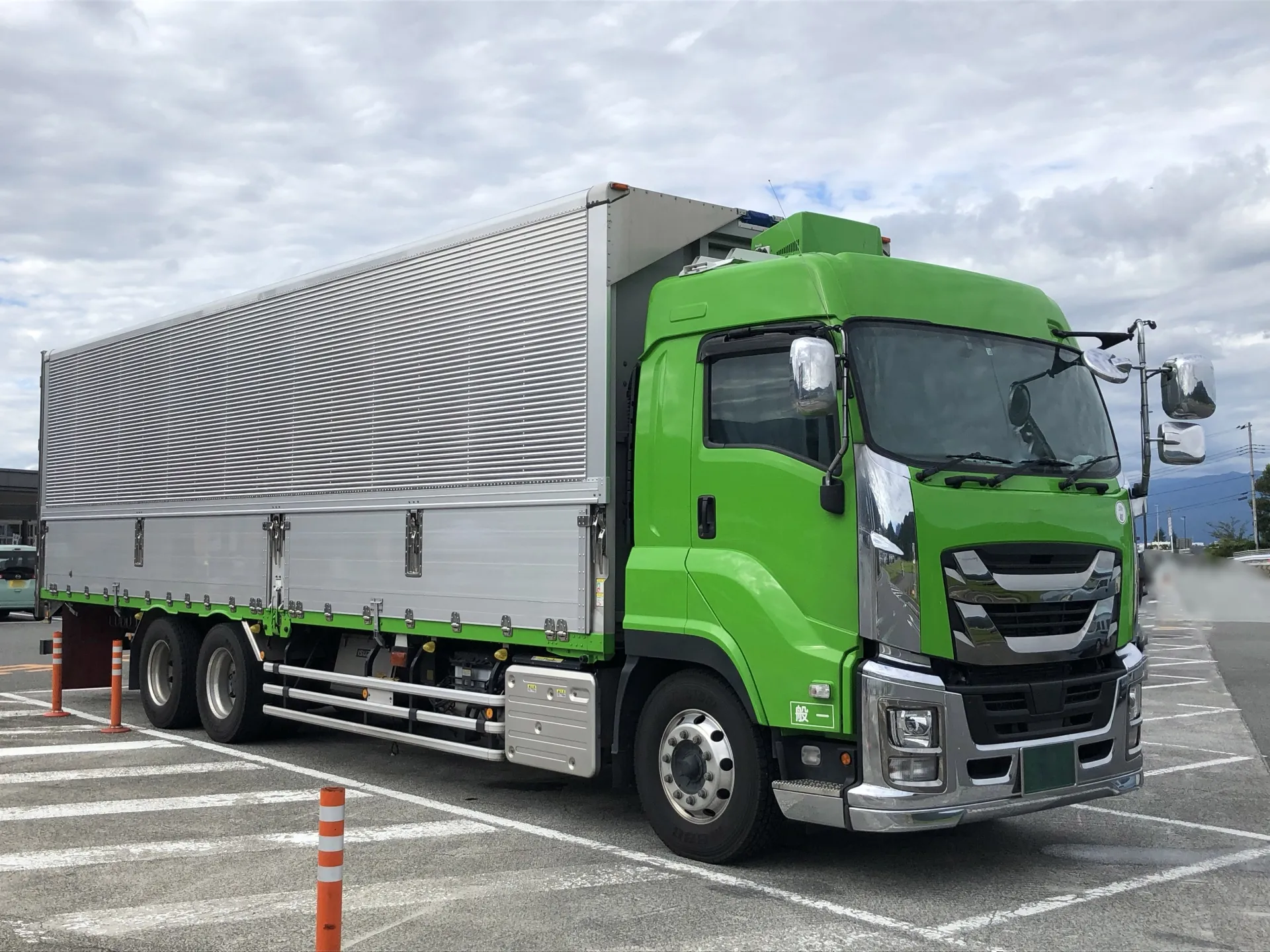 忙殺され荷物激減で嘆く環境