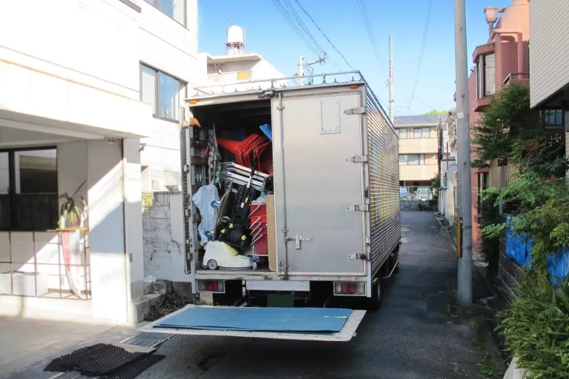 4トントラックの積載量・形状・荷台の大きさは?