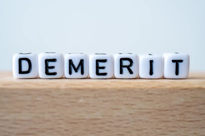 働く6つのデメリットとは?