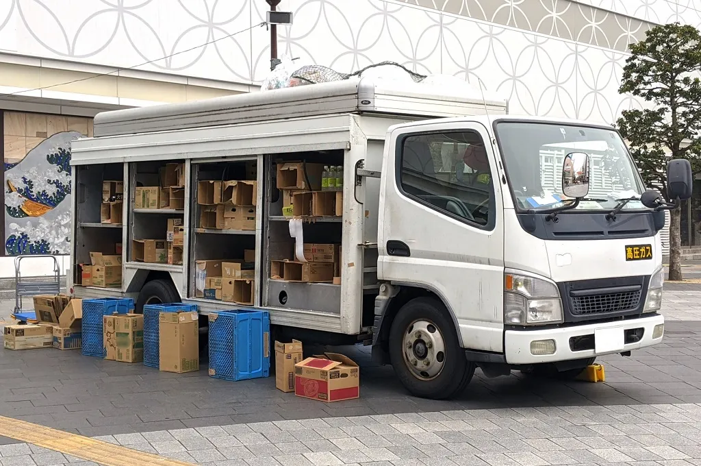 ボトルカーとは、運転手の仕事内容と必要な免許