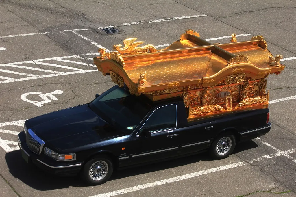 霊柩車ドライバーの仕事内容