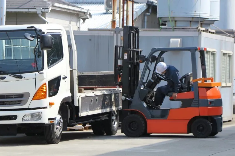 長距離トラック運転手の仕事内容