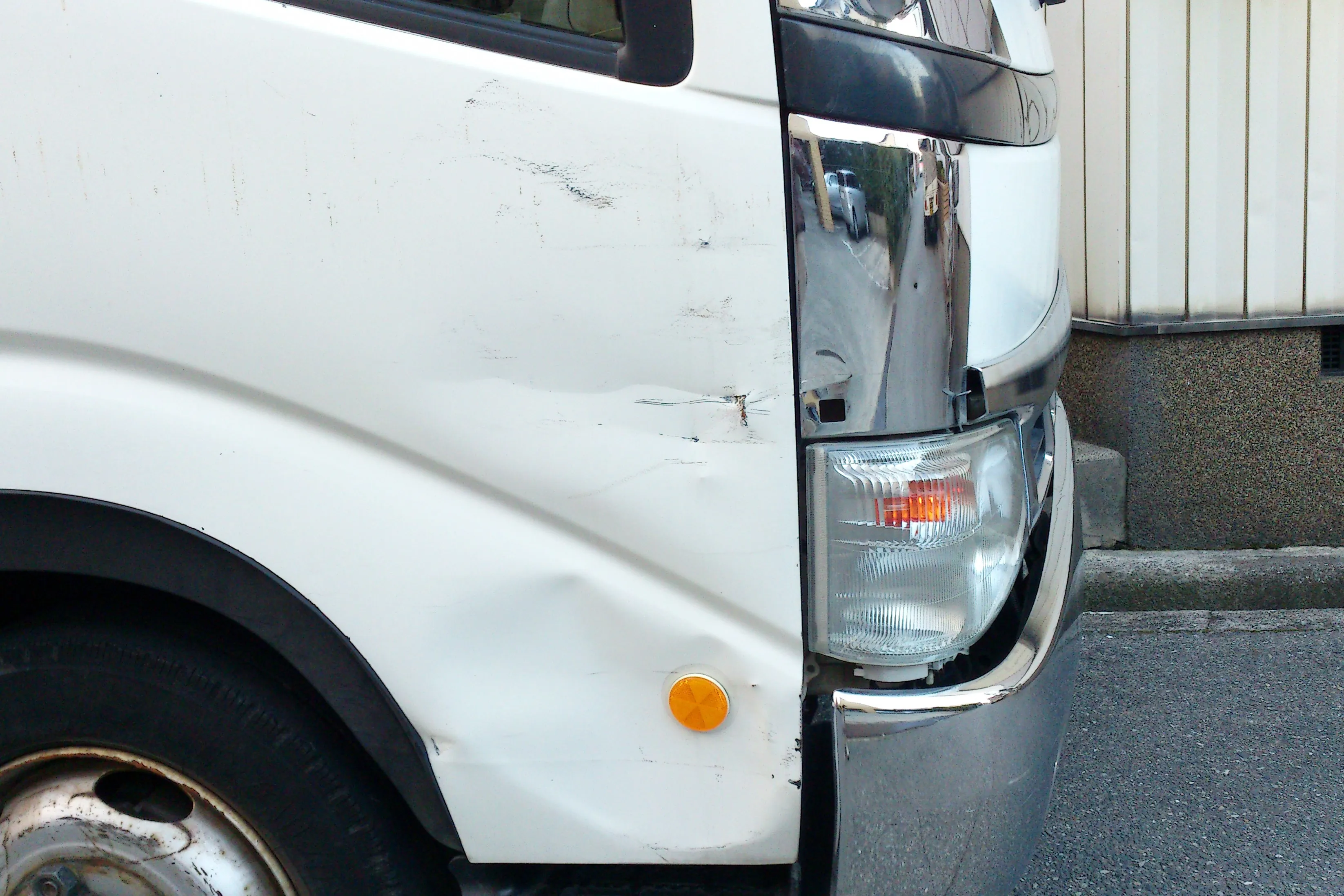 3トントラックの運転する時の注意点